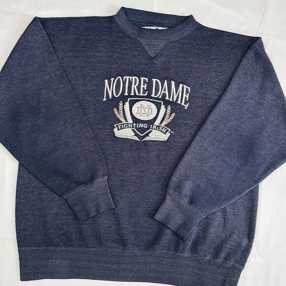 Vintage Embroidered Notre Dame Fighting Irish Crewneck Sweater - Picture 1 of 8